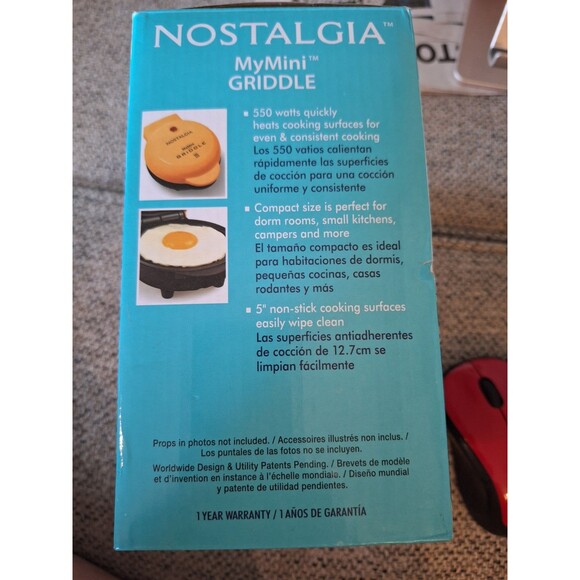 Nostalgia My Mini 5" Non Stick Surface Griddle For Burgers Pancakes Cookies New‎ - Picture 8 of 8